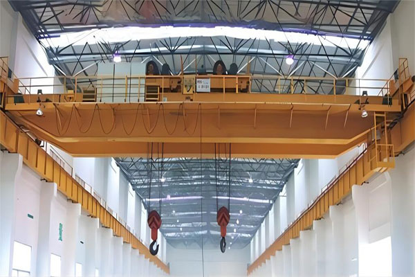 QE型雙小車(chē)橋式起重機(jī)